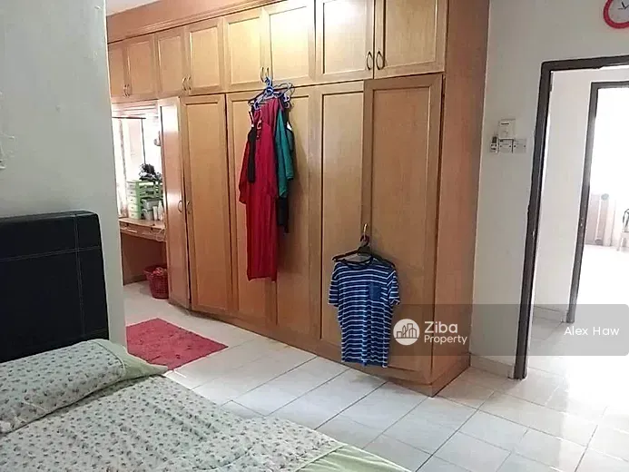 No Image