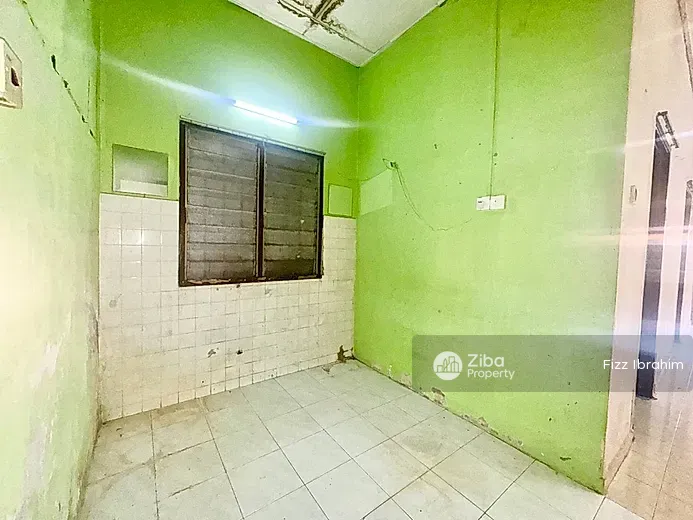 No Image