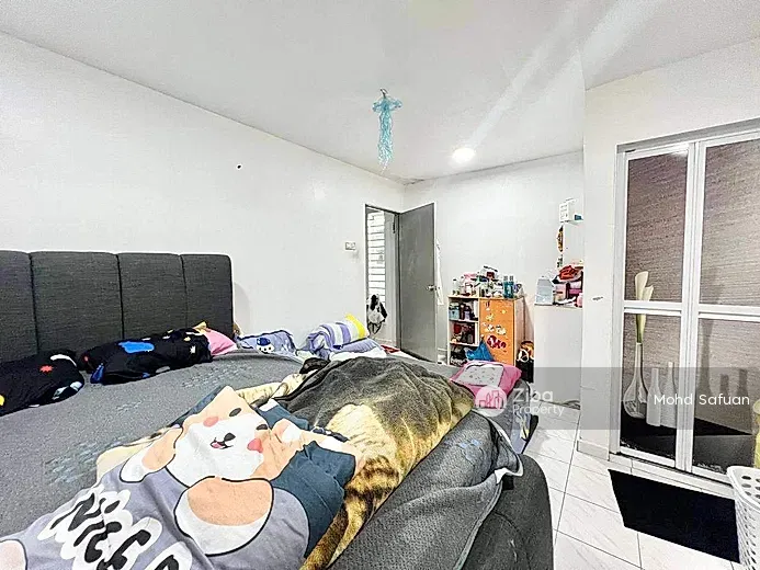 No Image