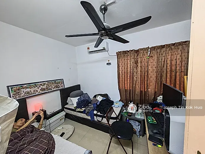 No Image