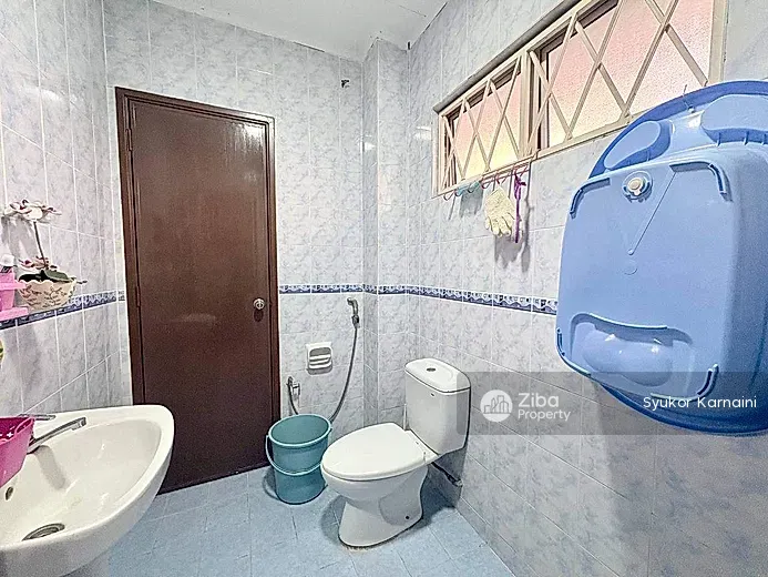 No Image