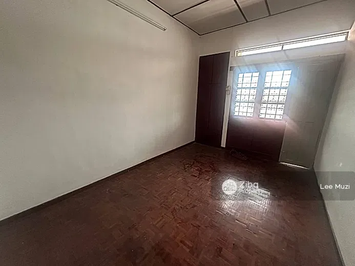 No Image